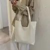 Bolsa Grande Feminina para o Dia a Dia e Trabalho 2026 Novo Estilo Coreano Moda Outono/Inverno Bolsa Tote Tecida Bolsa de Ombro
