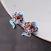 Estilo Étnico de Marea Nacional Plata S925 para Mujer Azul Ardiente de Plata Cloisonné Ruyi Xiangyun Incrustado con Aretes de Ágata Roja del Sur Natural