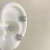 Brincos Studs de Osso da Orelha Floco de Neve Brilhantes, Aço Titânio Plano, Cool e Sofisticados, Brincos Studs de Zircônia Girassol Exquisitos, Brincos Versáteis