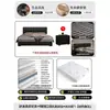 Cama estilo italiano em couro preto com estofamento segmentado em listras verticais, apresentando acabamento em couro Nappa, bordas niveladas e uma estrutura de piso, adequada para o quarto principal ou secundário