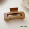 Pinza Grande de Tiburón Estilo Coreano, Nuevo Accesorio para el Cabello de Verano para Mujeres, Pinza de Color Café Leche para la Parte Posterior de la Cabeza, Al por Mayor