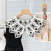 Explosiones Europeas y Americanas Lana Tejida Hueco Otoño e Invierno Ropa Exterior Flor Falsa Cuello Suéter Abrigo Abrigo Ropa de Año Nuevo Accesorios