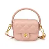 Mini bolso pequeño estilo Chanel para mujer, sensación de alta gama, patrón de diamantes bordado, bolso cruzado, accesorio, bolso para niños niña padre-hija
