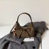 Colección Otoño 2026: Bolsas Versátiles y Elegantes para Mujer para el Viaje Diario - Bolsos de Hombro, Cruzados y Tote de Nicho y Gama Alta