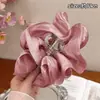 Accesorio para el cabello estilo Hepburn de lunares con una pinza de tiburón grande, diseñado para cabello voluminoso, adecuado para coletas altas, pinza de cangrejo triangular, accesorio para el cabello para mujer