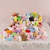 Muñecos de Máquina de Garra al por Mayor, Recuerdos de Boda, Adornos Colgantes Grandes y Pequeños, Peluches Mixtos