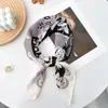 Lenço Quadrado de Seda Retrô Coreano com Estampa Paisley e Toque de Luxo, Combinado com uma Camisa, Lenço Quadrado Versátil para Cintura, Xale, Protetor de Pescoço
