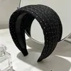 Diadema coreana de lunares de ala ancha para mujer, nuevo modelo 2026, diadema para lavarse la cara, corona alta, accesorio para el cabello moderno y elegante