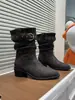 Botas de tornozelo estilo cowboy ocidental para mulheres, com acabamento em camurça, salto grosso, altura até a panturrilha, design de fivela de cinto retrô e efeito emagrecedor, em uma bela paleta de cores