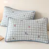 Par de Fundas de Almohada Cuadros Acolchadas Impermeables 2026 Nueva Casa Anti-Manchas de Aceite en la Cabeza Funda para Núcleo de Almohada Forro para Núcleo de Almohada