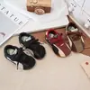 Sapatos Infantis Estilo Alemão 2026 Outono Novos Tênis Esportivos Sapatos para Caminhada de Criança Pequena Sapatos Forrest Gump Cor Color Block Retrô Sapatos Casuais Tendência