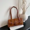 Bolso Retro Transfronterizo de Nicho para Motocicleta para Mujer 2026 Primavera Nueva Moda Bolso de Hombro con Remaches para Debajo del Brazo Bolso de Mano para Mujer