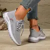 Zapatos cruzados nuevos de primavera para mujer, de suela blanda, cómodos, casuales, zapatillas de punto volador de corte bajo, cómodas y a la moda