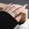 Anillos Irregulares con Moda Geométrica y un Toque de Lujo, Diseños de Nicho con una Amplia Variedad de Estilos, Adecuados para Mejores Amigas y Parejas, Sencillos y Versátiles