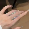 Diseño de Nicho Fuegos Artificiales Plata Cepillada Juego de Cuatro Pendientes para Mujer, Pendientes Versátiles de Plata Cepillada de Alta Gama Amigables con los Oídos para Mujer