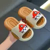Pantuflas infantiles de dos colores para niñas, nuevo estilo verano 2026, para niños y niñas, uso doméstico de verano, antideslizantes, baño, para padres e hijos, niños, niñas, sandalias de verano