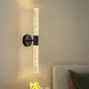 Nova Lâmpada de Parede Moderna de Cabeça Dupla Nórdica Simples Minimalista Criativa para Parede de Fundo da Sala de Estar Lâmpada de Parede de Luxo Leve Lâmpada de Parede para Cabeceira do Quarto