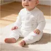 2026 Otoño/Invierno Pelele de Bebé Algodón Sin Costuras Dibujos Animados Bordado para Bebé con Pies Traje para Gatear Venta al por Mayor