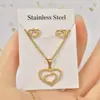 Acero de Titanio Forma de Corazón Colgante No Descolorante Juego de Joyería Acero Inoxidable Europeo y Americano Exportación Collar Pendientes Accesorios Yiwu