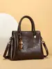 Bolso de mano retro transfronterizo para mujer 2026 nuevo bolso de hombro versátil de gran capacidad para el trabajo y el día a día