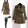 Casaco Trench Feminino Novo Estilo 2026, Estilo Coreano, Comprimento Médio, Design Chique para Figuras Baixas, Sensação de Alto Padrão, Casaco para Outono Inicial e Inverno