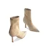Botas Meia Elástica Salto Agulha Cor Nude, Botas Curtas Femininas de Apontar para Dedo, Estilo Novo, Botas Slim para Outono e Inverno com Zíper nas Costas, Elegância Francesa