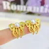 Pendientes Retro Exquisitos de Perla de Agua Dulce Natural Estilo Corte Francés con Colgante de Mariposa Natural, Pendientes Versátiles para Mujer al por Mayor