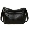 Nova bolsa de mão da moda estilo retrô, bolsa de ombro/transversal de grande capacidade para mulheres de meia-idade, adequada para e-commerce transfronteiriço, feita de couro macio
