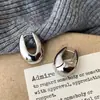Simple y Elegante, Lujo Ligero, Sensación de Alta Gama, de Nicho y Versátil, Brazaletes para Oreja en Forma de Gota, Modernos para Viajar al Trabajo, Pendientes de Diseño Personalizado para Mujeres