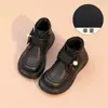 Zapatos de Algodón para Niñas 2026 Otoño/Invierno Nuevo Estilo Botines Suaves Forrados de Felpa para Niñas, Botas Martin Gruesas de Moda y Cálidas para Bebés