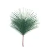Folhas de Pinheiro Artificiais Folhas de PVC à Prova de Fogo Resistentes ao Sol Folhas de Natal Estendidas de Cabeça Única Folhas de Pinheiro de Boas-Vindas Venda por Atacado de Folhas de Pinheiro Artificiais