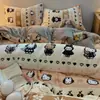 Conjunto de Cuatro Piezas de Leche Polar Grueso Fresco y Lindo Funda de Edredón Individual de Doble Cara Polar Coral Polar Frijol Conjunto de Tres Piezas Cálido de Invierno
