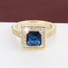 Anillo de Zirconia Cuadrado Geométrico de Cuatro Garras Estilo Coreano Elegante con un Toque de Alta Gama, Versátil y Elegante, Hecho de Cobre Puro, Anillo Unisex, Exclusivamente para Ventas Transfronterizas