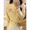 Cárdigan de punto estilo dulce francés con lazo de encaje y pedrería para mujer, suéter suave y cálido para otoño e invierno, gris