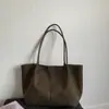 Nova bolsa tote grande de camurça para trajeto transfronteiriço 2026 versão coreana feminina casual simples bolsa de ombro ins