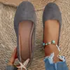 Zapatos de Madre de Corte Bajo Versátiles Transfronterizos Europeos y Americanos Slip-on Talla Grande Zapatos al por Mayor 2026 Comercio Exterior Europeo y Americano Punta Redonda al por Mayor Talla Grande
