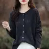 Cardigã feminino com gola redonda, acabamento canelado, tricô jacquard, suéter de caimento solto para outono e inverno, novo, cor sólida, versátil e peça superior espessa