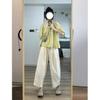 Traje de Rua para Mulheres 2025 de Celebridade da Internet, Camisa de Verão Nova com Gola Quadrada e Mangas Bufantes com um Conjunto Completo de Calças Retas de Cintura Alta