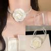 Estilo Francês Estilo Suave Flor de Cetim Colar de Pérolas Multicamadas Feminino Moda Doce Nicho Design de Alta Qualidade Corrente para Clavícula