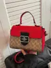 Bolso de Mano con Flores Transfronterizo Bolso de Mujer 2026 Nuevo de Moda Versátil Casual Retro Hombro Único Cruzado Pequeño Cuadrado