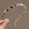 Diadema negra con dientes para lavarse la cara, nuevo modelo 2026 para mujer, diadema de corona alta para uso diario, pinza para el pelo
