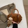 Bolsa de ombro feminina transversal, bolsa pequena quadrada de cor sólida casual de grande capacidade para viagem, 2025