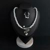 Collar y pendientes de esmeralda estilo corte retro europeo y americano, traje femenino elegante, temperamento estilo Hong Kong, cadena de clavícula, venta al por mayor