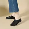 Pantuflas de punta abierta para mujer para uso en exteriores 2026, pantuflas tejidas huecas de punta redonda estilo perezoso con tacón de cuña, medias pantuflas casuales para mujer estilo vacacional