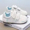Zapatos Deportivos Casuales Antideslizantes Gato de Otoño Zapatos Forrest Gump Niños Suela Suave Niños Velcro Zapatos Blancos Mujer Dibujos Animados Estilo Nuevo