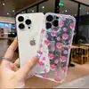 Produto mais vendido da Amazon: uma capa de celular transparente com estampa de tulipas cor-de-rosa para iPhone 17, e uma capa macia ultrafina para o Apple 16 Pro