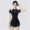 Traje de Baño para Mujer 2026 Nuevo Estilo Deportivo Estudiantil Dividido de Dos Piezas Tallas Grandes Adelgazante para Chicas Ligeramente con Sobrepeso Clase de Natación Traje de Baño para Aguas Termales