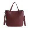 Bolso de Mano Pequeño de Moda y Gama Alta para Mujer, Nuevo Bolso Cruzado de Viaje Primavera 2026 con Patrón de Lichi, Adecuado para Salir