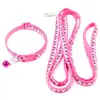 Suministros para mascotas al por mayor color perro con collar de cascabel correa para gato una variedad de collar de tracción para cuello de mascota