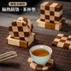 Almohadilla para taza de té, accesorios para juego de té Kung Fu, bandeja de té, adornos para mesa de té, almohadilla de aislamiento térmico de madera maciza, base para porta té en forma de tablero de ajedrez